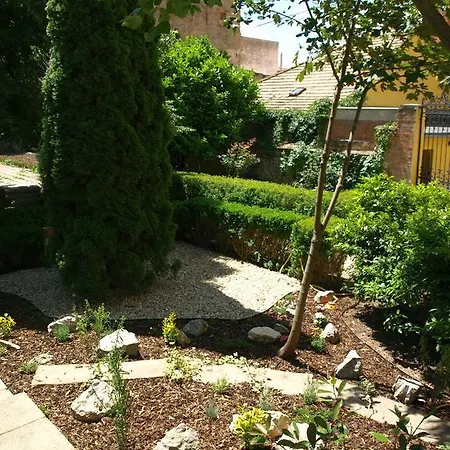 Ciszterci Szallas Gæstehus