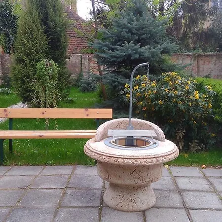 Ciszterci Szallas Pécs