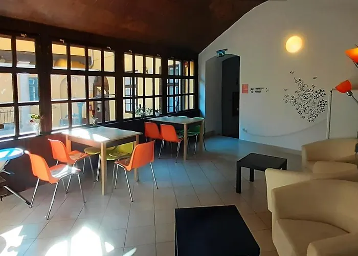 بيت ضيافة Ciszterci Szallas 4*